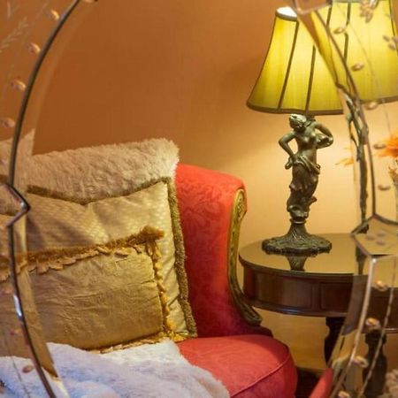 The Lion And The Rose Bed And Breakfast Ешвілл Екстер'єр фото